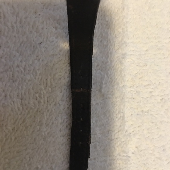 Woman Gucci Watch - Picture 2 of 11